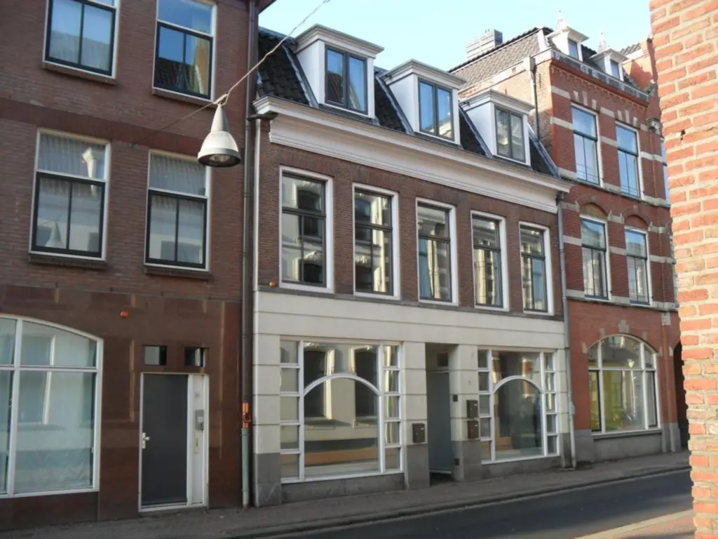 1e Dorpsstraat 18 B