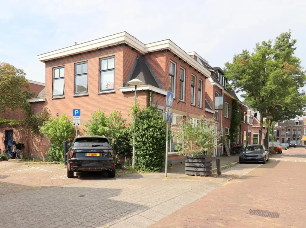 Menno van Coehoornstraat 13
