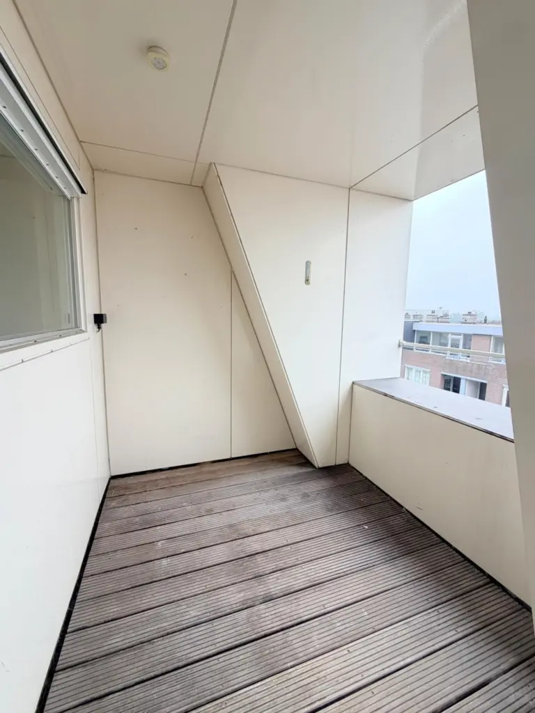 Appartement te huur: Houtmarkt 1D, Breda